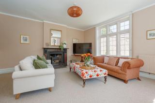 Kings House - 1