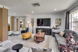 Mid-Term Stay in Sarasota! Home w/ Pool & Hot Tub - 5