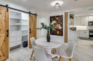 Mid-Term Stay in Sarasota! Home w/ Pool & Hot Tub - 3