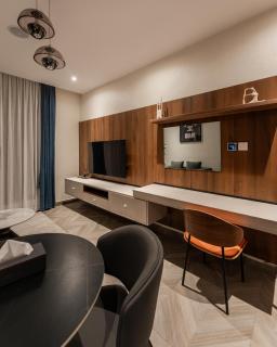 Zee Residence - 9