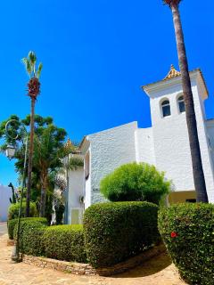 MARINA BLANCA Private Retreat - 0