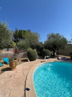 Maison individuelle avec piscine - 3