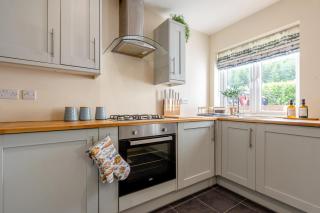 4 Bed in Weare Giffard oc-w44710 - 2