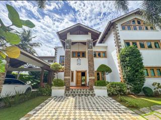 Villa playa bonita - 2