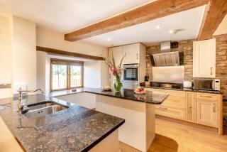 2 Bed in St. Giles oc-c45183 - 5