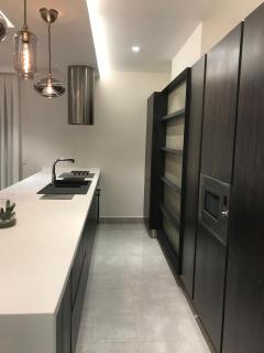 Luxury 2BR Serviced Apt Mirage Airport Accra - 2