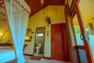 Lush Green Cottage Ella - 2