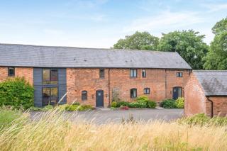 4 Bed in Kenilworth oc-p45549 - 0