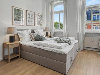 Staytime - Luma Suite I 2 Rooms I 4 People I TOP Location - 6