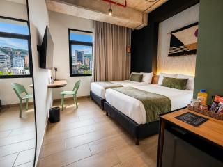 Hunters Hotel Medellin - 8