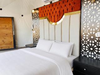 Hasan Zawaideh luxury camp 2 - 1