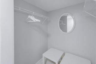 Highrise Condo in Brickell with Balcony and Free parking - 6