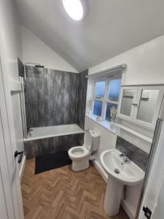 Liverpool Heights - 5
