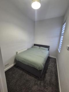 Liverpool Heights - 3