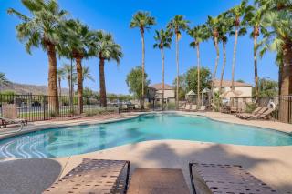 Relax Poolside, Explore South Mtn! Extended Escape - 9