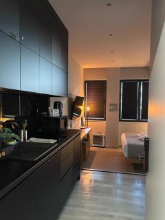 Triple A - Psiri Fruit Market Artistic Studios - FREE Parking - Athens - 2