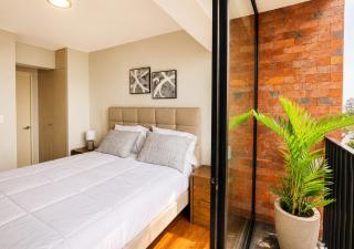 Duplex Moderno y Espacioso en Miraflores - 1
