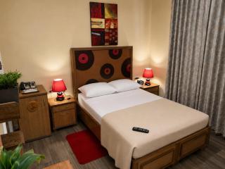 Culture Crossroads Inn - 3