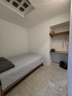 Practical loft with kitchen, ideal for short stays - 5