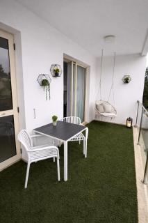 Resort Living in Paphos - Modern 1BR - Pools & Spa - 1