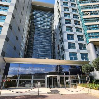 Luxury Marina Apartment Pool, Gym ,Tennis - 8
