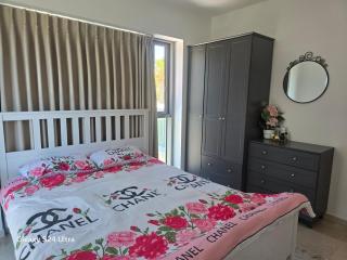 Luxury Marina Apartment Pool, Gym ,Tennis - 5