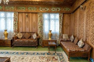 Royal Heritage Houseboats - 8