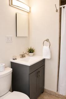 Stylish 1BR in Malden #3 - 4