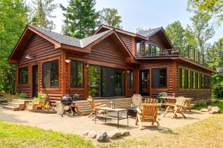 Serene Wilderness Acres Retreat on Bear Lake - 0