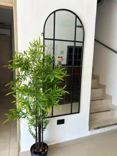 Hotel Laurel Plaza - 4