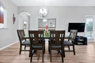 Beautiful Vista Cay Condo Next to Clubhouse - 3033 - 2