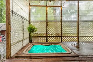 The Grand on Broadway - Pool, Hot Tub, Historic - 0