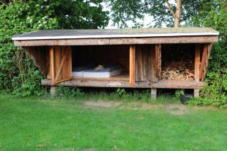 Luksusshelter med vildmarksbad og udendørsbruser udlejes - 8