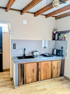 Charming studio located in Alasora - Tananarive Madagascar - 3
