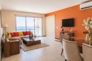 Family 3-Bedroom Oceanfront on the Malecón - CAM901 - 2