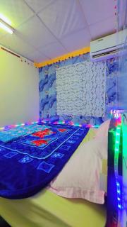 Blue Rest Room - 3