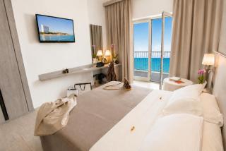 Hermitage Hotel - 3