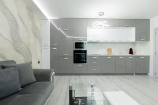 RICH 6 Apartment - 3
