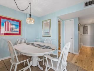 Boardwalk Townhomes #17A - 4
