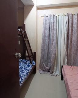 2-Bedroom Solo Unit Near Town - 3