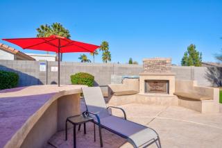 Backyard of Dreams w Heated Pool! - 9