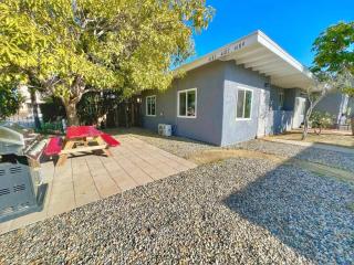 Stylish Retreat with Patio & Free Parking - 9