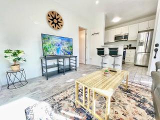 Stylish Retreat with Patio & Free Parking - 8