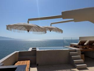The Sky Collection Suites & Penthouses - 6