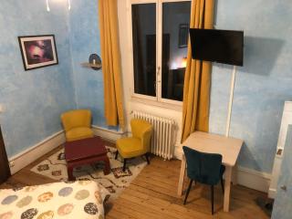 Grande Chambre tout confort centre-ville - 9