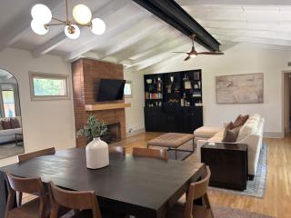 Quiet Area W/ Basement Living, W&D, & Patio! - 9