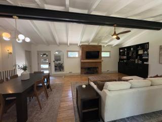 Quiet Area W/ Basement Living, W&D, & Patio! - 7