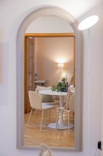 CONTA - 1BR City Center by LINKS SUITES - 5