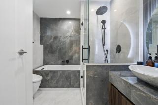 3B Designer Home and Modern Luxury - 5