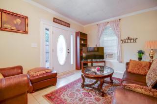 1 Mi to UAFS! Quiet & Cozy Apt w/ Fenced Yard - 7